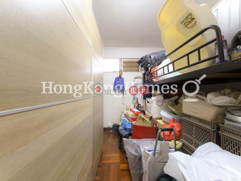 3 Bedroom Family Unit at Hing Wah Mansion | For Sale | Hing Wah Mansion 興華大廈 Sales Listings