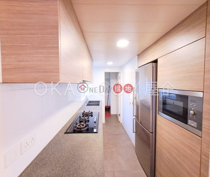 Efficient 3 bedroom with balcony & parking | Rental, 39 Kennedy Road | Wan Chai District | Hong Kong Rental, HK$ 36,000/ month