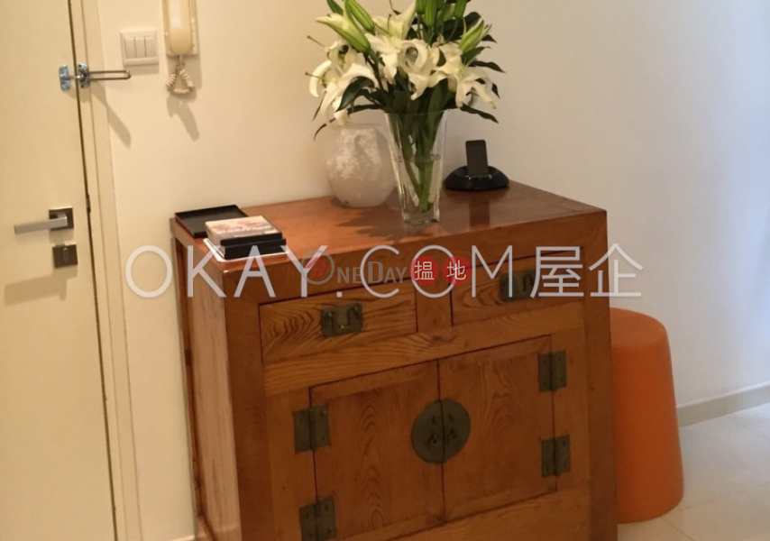 Nicely kept 2 bedroom with terrace | For Sale, 15 Yuen Yuen Street | Wan Chai District | Hong Kong, Sales HK$ 12.5M
