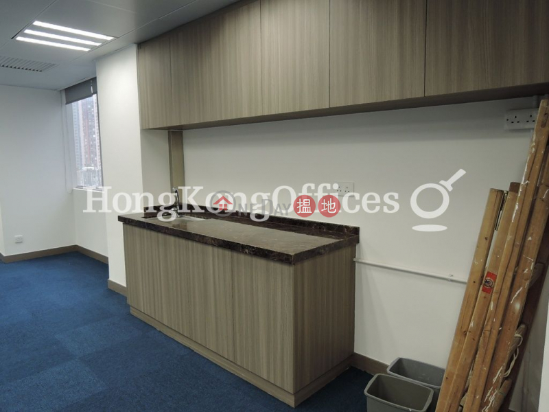 Office Unit for Rent at 1 Lyndhurst Tower | 1 Lyndhurst Tower 一號廣場 Rental Listings