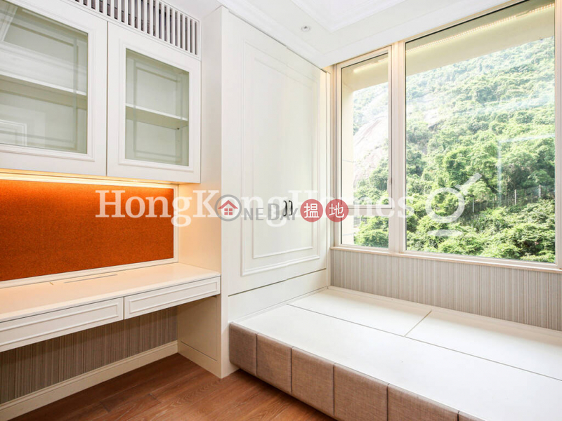 3 Bedroom Family Unit for Rent at The Morgan 31 Conduit Road | Western District Hong Kong Rental HK$ 85,000/ month