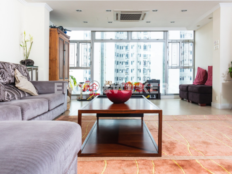 3 Bedroom Family Flat for Rent in Mid Levels West | Belmont Court 清暉大廈 Rental Listings