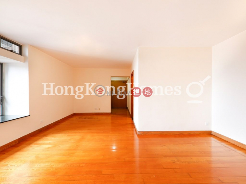 3 Bedroom Family Unit for Rent at Hollywood Terrace, 123 Hollywood Road | Central District Hong Kong, Rental, HK$ 32,000/ month