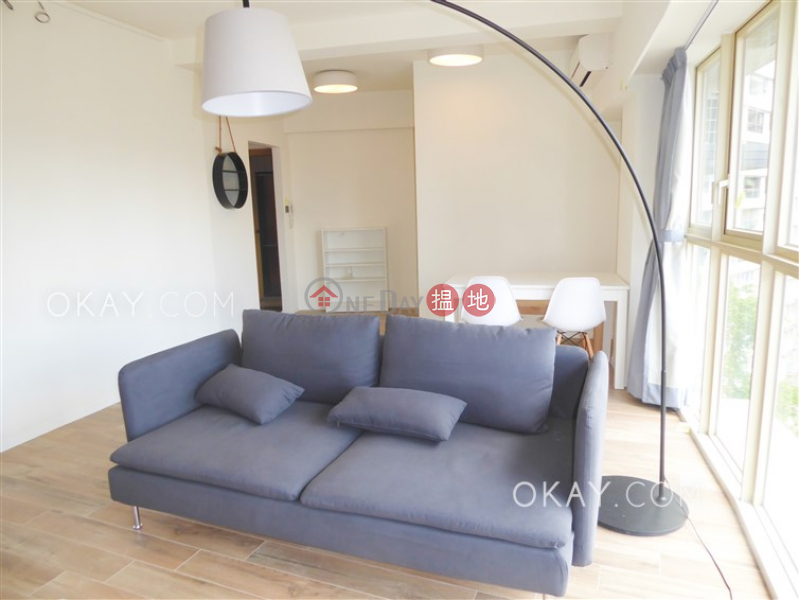 HK$ 45,000/ month St. Joan Court Central District Elegant 1 bedroom in Mid-levels Central | Rental