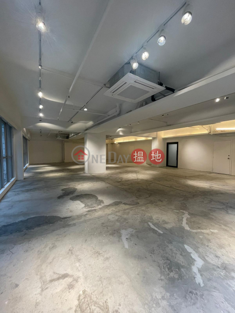 [LANDLORD] Central Studio Large Windows, High Ceiling, Suitable for Fitness/Wellness Industry | 128 Wellington Street 威靈頓街128 _0