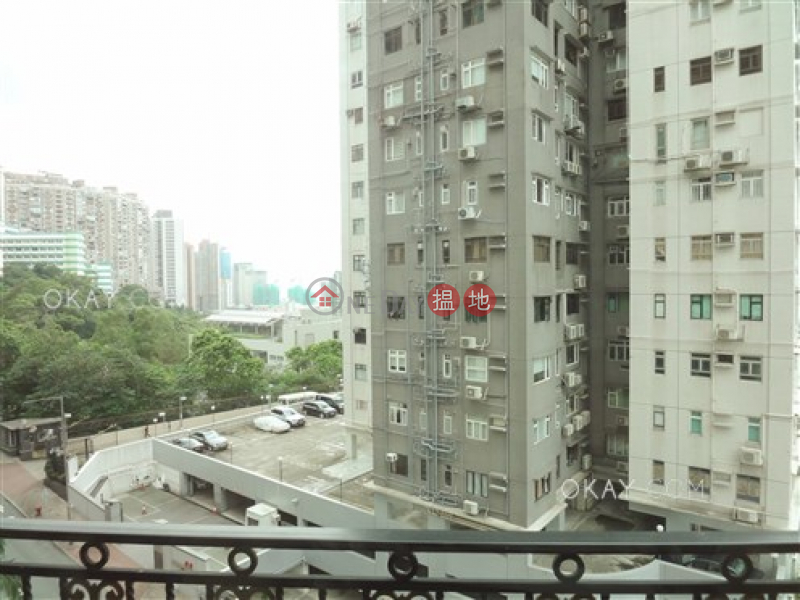香港搵樓|租樓|二手盤|買樓| 搵地 | 住宅出租樓盤3房2廁,實用率高,星級會所,露台《寶馬山花園出租單位》