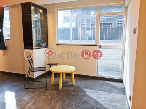 Popular 3 bedroom with terrace | Rental, Bonanza Court 般安閣 | Western District (OKAY-R292093)_0