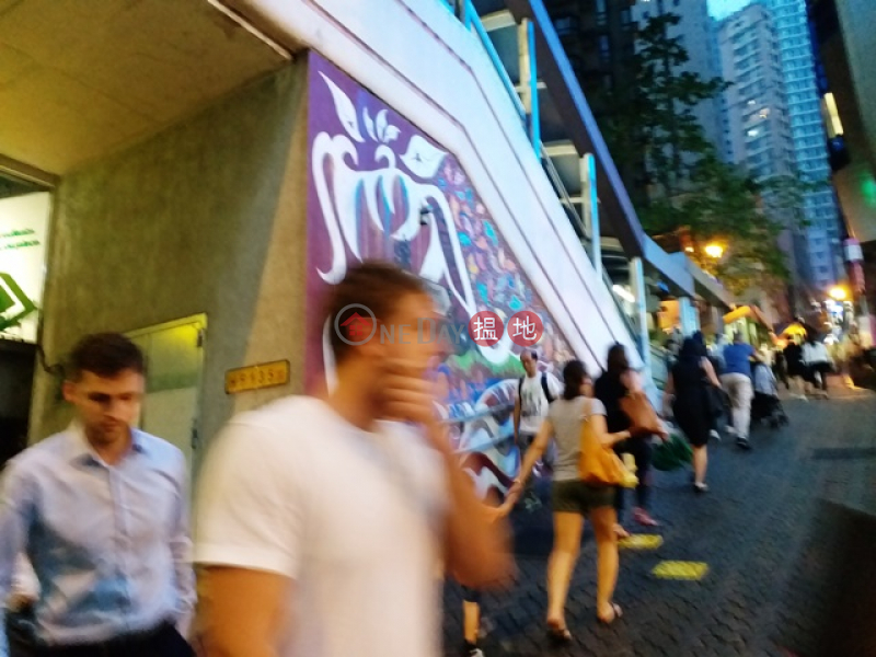 HK$ 835,536/ 月些利街2-4號中區中環核心全新甲級商廈上下連續數層放租