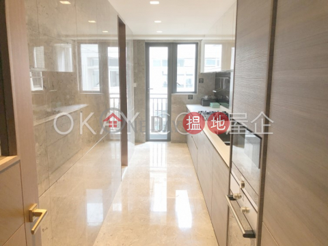 Luxurious 4 bedroom with balcony & parking | Rental | Parc Inverness Block 5 賢文禮士5座 _0