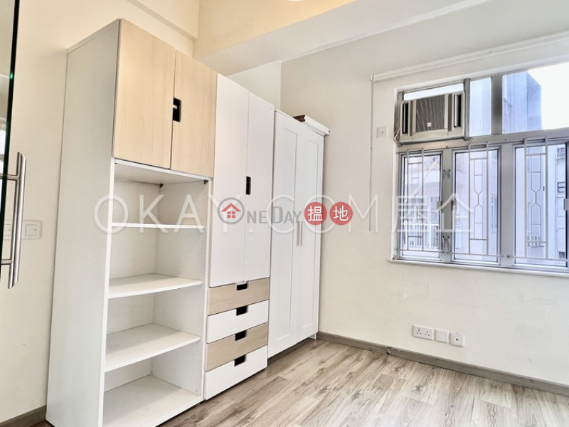 HK$ 42,000/ month King\'s Garden Western District | Popular 2 bedroom in Mid-levels West | Rental