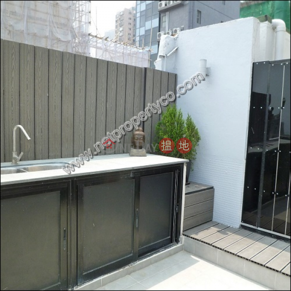 Property Search Hong Kong | OneDay | Residential | Rental Listings, 1-bedroom penthouse with rooftop for lease in Sai Wan