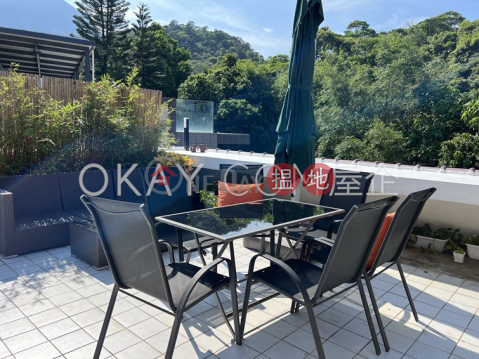 Charming house with sea views, rooftop & balcony | Rental | Nga Yiu Tau Village House 瓦窰頭村屋 _0