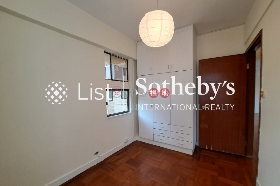 Property for Sale at Beverly Court with 3 Bedrooms | Beverly Court 嘉美閣 Sales Listings