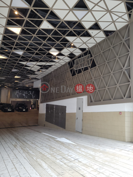 The Emperor Hotel (英皇駿景酒店),Stubbs Roads | ()(1)