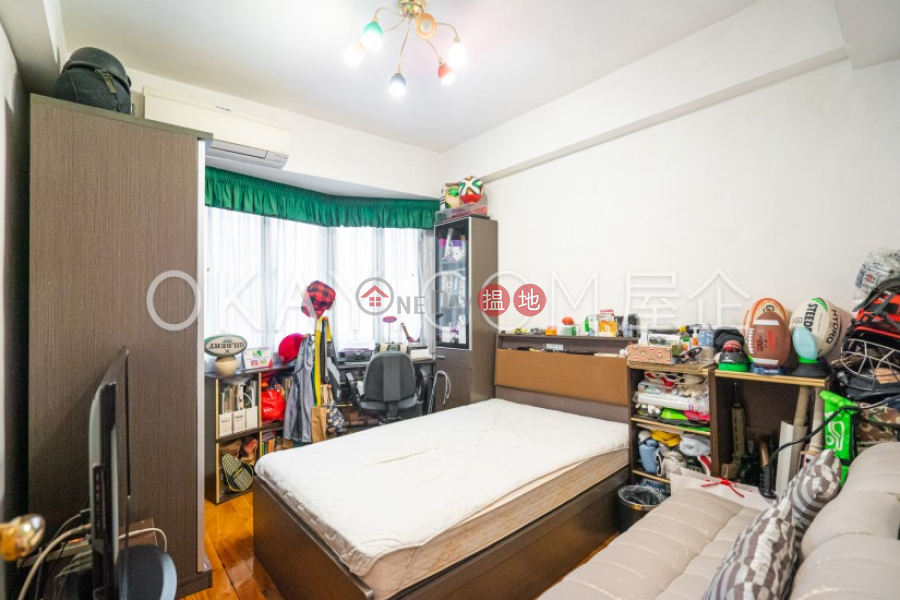 Efficient 3 bedroom with parking | For Sale | Conway Mansion 康威園 Sales Listings