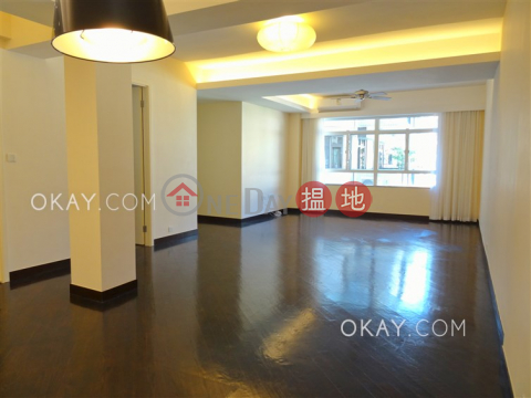 Stylish 3 bedroom with parking | Rental, Shuk Yuen Building 菽園新臺 | Wan Chai District (OKAY-R20878)_0