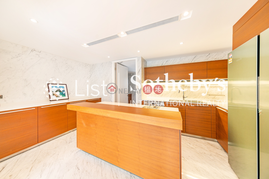 HK$ 175,000/ 月紅梅閣中區-紅梅閣三房兩廳單位出租