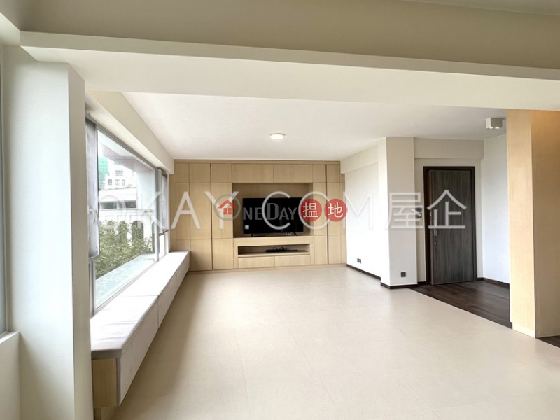 HK$ 120,000/ month | Barker Villa | Central District | Efficient 3 bedroom in The Peak | Rental