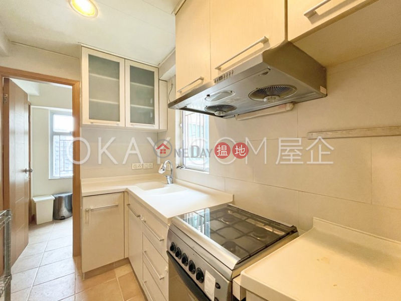 Gartside Building, Middle Residential, Rental Listings, HK$ 26,000/ month