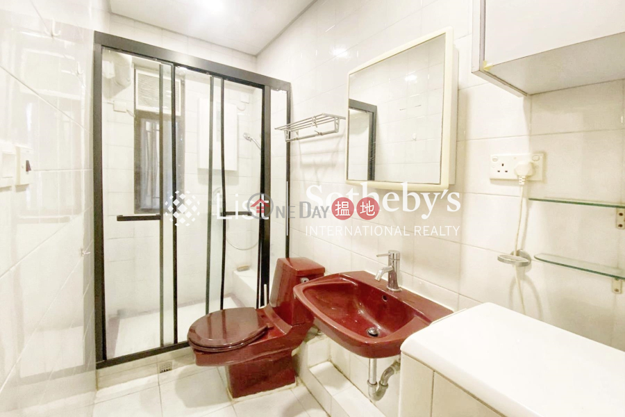 Property for Rent at Man Tung Building with 2 Bedrooms | Man Tung Building 萬東樓 Rental Listings