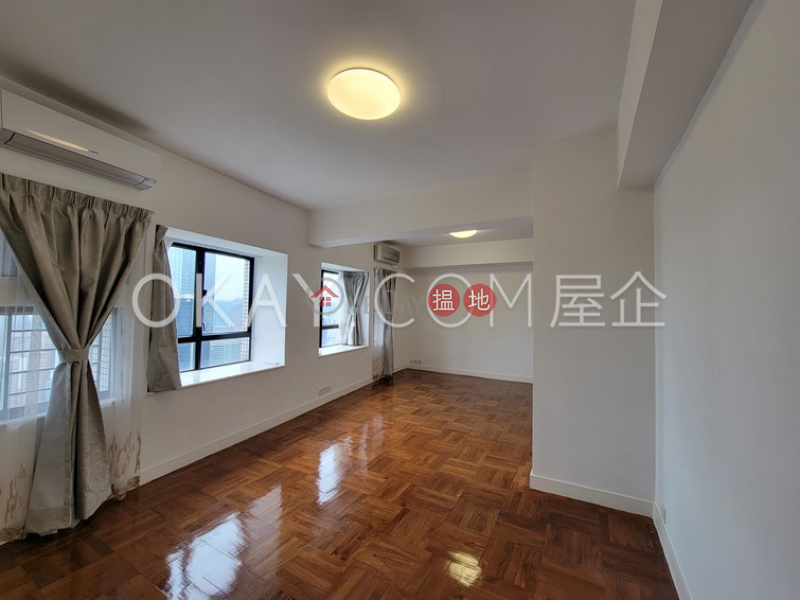 HK$ 80,000/ month, Birchwood Place | Central District | Luxurious 3 bedroom on high floor with parking | Rental