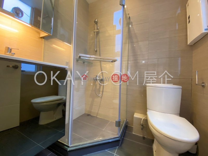 3房2廁,實用率高,連車位,露台春暉園出售單位-15金粟街 | 西區-香港|出售-HK$ 2,300萬