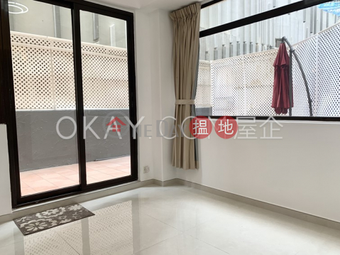 Unique 1 bedroom with terrace | Rental, On Fung Building 安峰大廈 | Western District (OKAY-R94875)_0