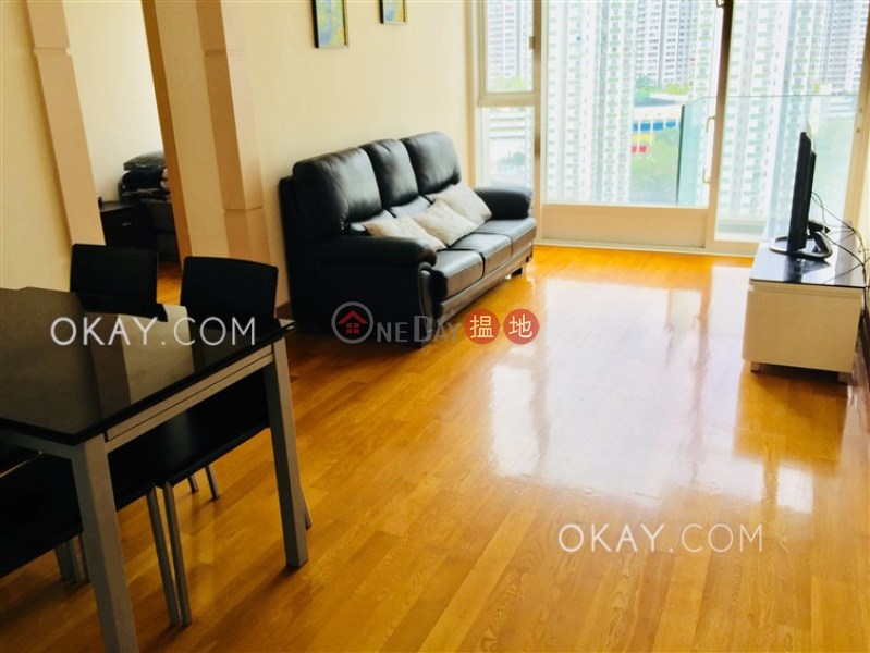 Charming 2 bedroom with balcony | For Sale | The Orchards Block 1 逸樺園1座 Sales Listings