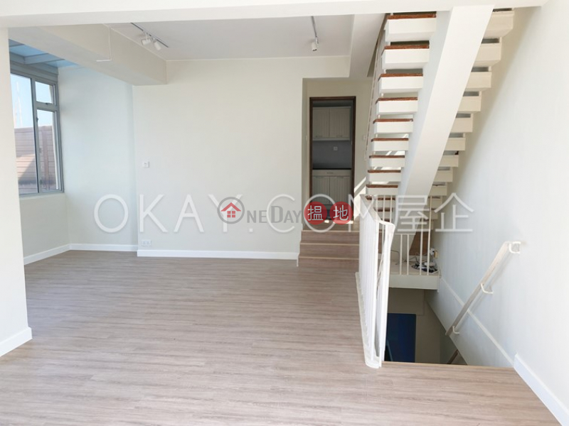 HK$ 97,000/ month | 20 Shek O Headland Road Southern District Exquisite house with sea views, terrace | Rental