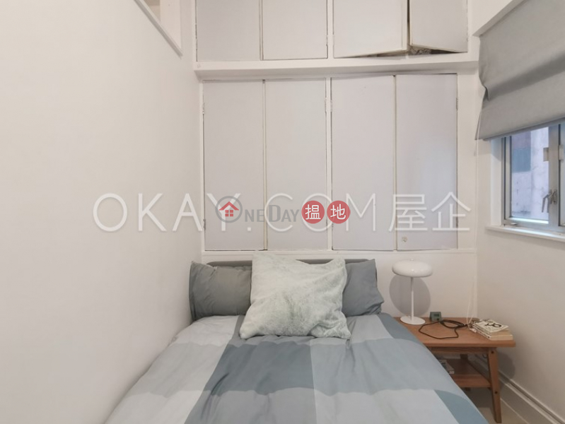 Cozy 1 bedroom on high floor | For Sale, Wai Man House 惠民樓 Sales Listings | Wan Chai District (OKAY-S227782)
