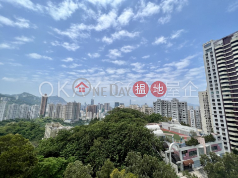 Exquisite 3 bedroom with balcony & parking | Rental | Aurizon Quarters 金雲閣 _0