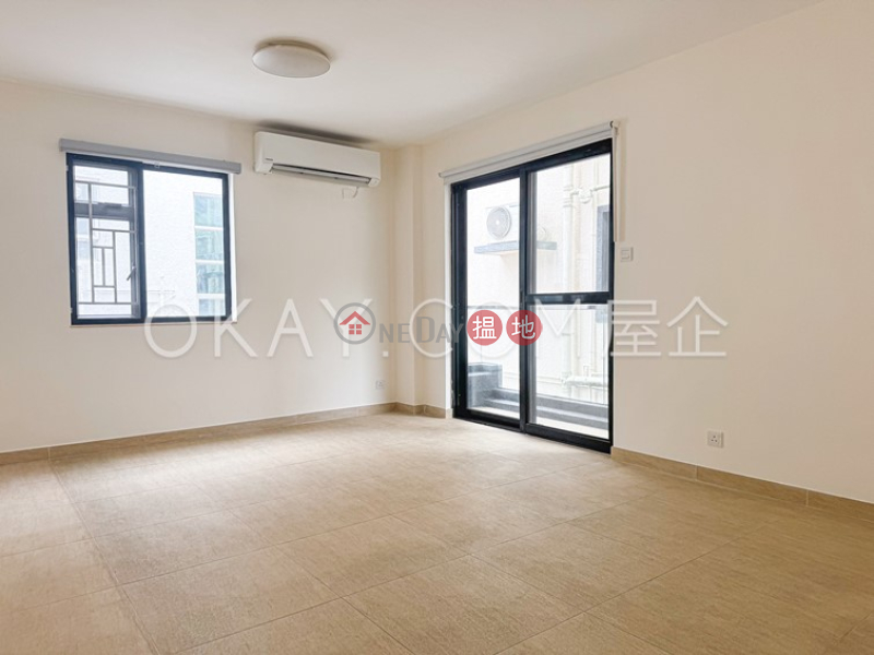 Unique house on high floor with rooftop & balcony | Rental | Mok Tse Che Village 莫遮輋村 Rental Listings