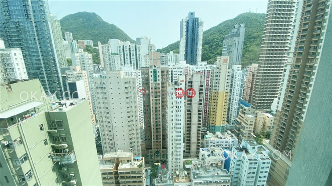 2房1廁《高逸華軒出售單位》|28新海旁街 | 西區-香港出售HK$ 1,000萬