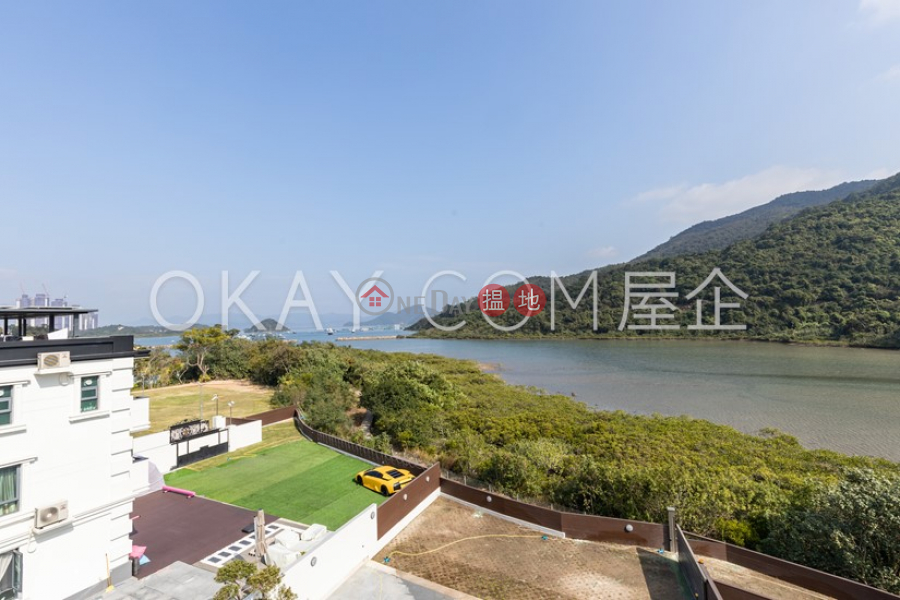 Tasteful house with sea views, rooftop & balcony | For Sale | Kei Ling Ha Lo Wai Village 企嶺下老圍村 Sales Listings