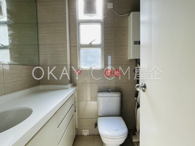 HK$ 12M All Fit Garden | Western District Gorgeous 2 bedroom in Mid-levels West | For Sale