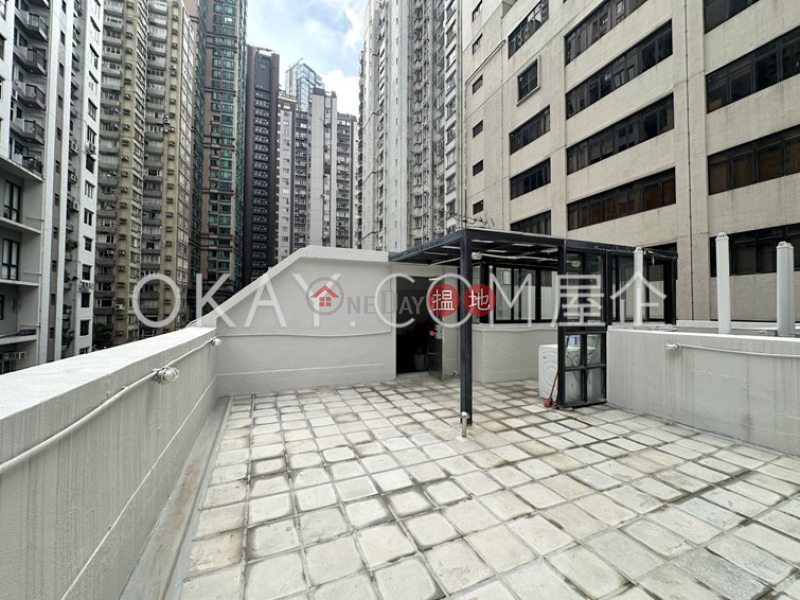 Elegant 1 bedroom with rooftop | For Sale | 5-7 Prince\'s Terrace 太子臺5-7號 Sales Listings