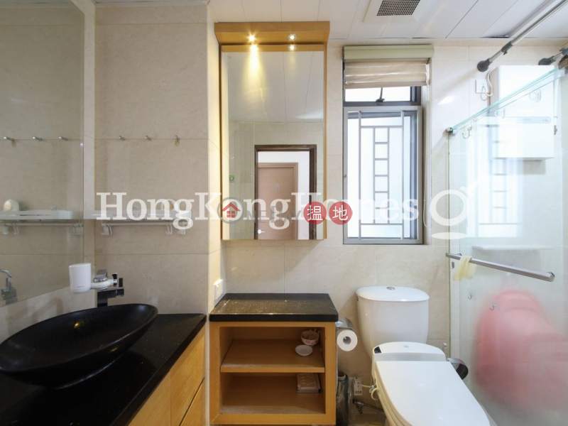 3 Bedroom Family Unit for Rent at Palatial Crest 3 Seymour Road | Western District Hong Kong, Rental | HK$ 48,000/ month