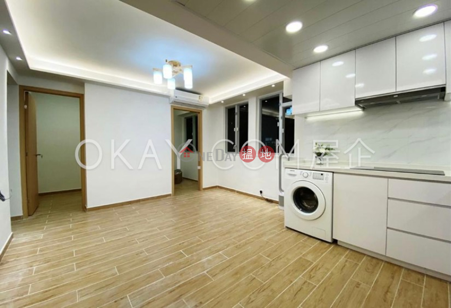 Generous 3 bedroom in Western District | For Sale | Brilliant Court 明珠閣 Sales Listings