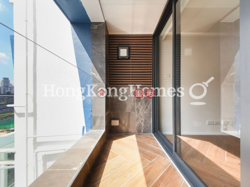 Property Search Hong Kong | OneDay | Residential | Rental Listings | 3 Bedroom Family Unit for Rent at Blue Pool Mansion