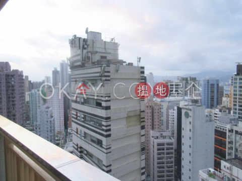 Lovely 2 bedroom on high floor with balcony | For Sale | Centrestage 聚賢居 _0