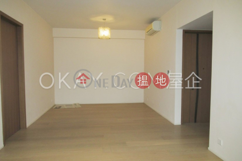 Gorgeous 3 bedroom with balcony & parking | Rental | Mount Parker Residences 西灣臺1號 _0