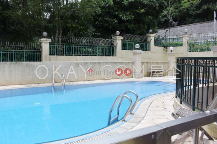 香港搵樓|租樓|二手盤|買樓| 搵地 | 住宅出售樓盤3房2廁,實用率高,連車位嘉林別墅出售單位