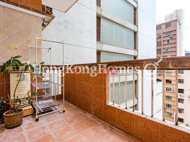 3 Bedroom Family Unit for Rent at Long Mansion, 24-24A Caine Road | Western District | Hong Kong Rental HK$ 55,000/ month