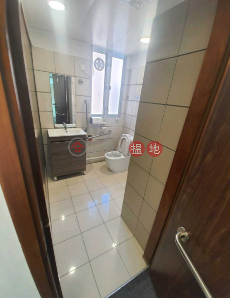 彰顯大廈中層寫字樓/工商樓盤出租樓盤|HK$ 31,300/ 月