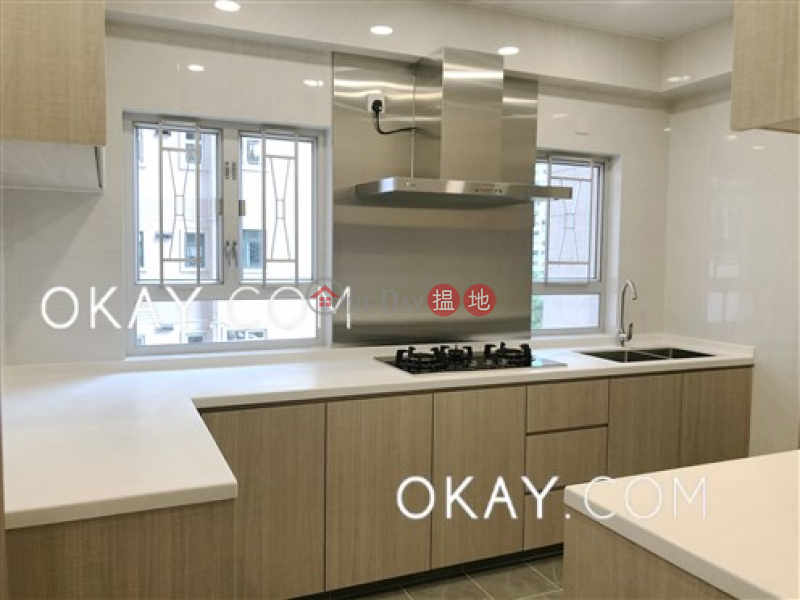 HK$ 63,000/ month, The Dahfuldy Kowloon City | Exquisite 3 bedroom with balcony & parking | Rental