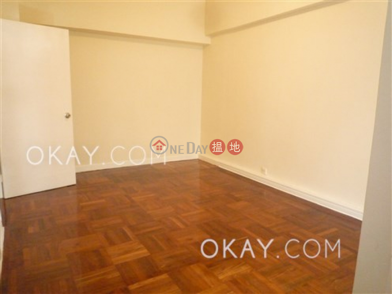 HK$ 45,000/ month Robinson Mansion | Western District | Popular 3 bedroom on high floor with balcony | Rental