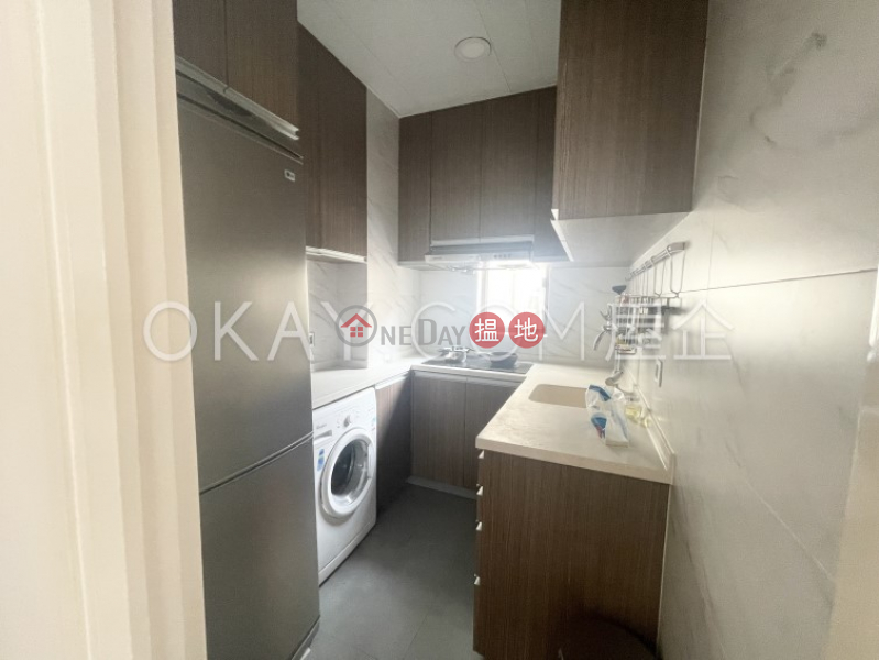 HK$ 28,000/ month Greenland Gardens Western District, Intimate 3 bedroom in Mid-levels West | Rental