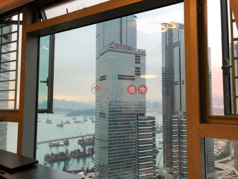 Property Search Hong Kong | OneDay | Residential Sales Listings | Two bedrooms, one suite, and one study in The Harbourside