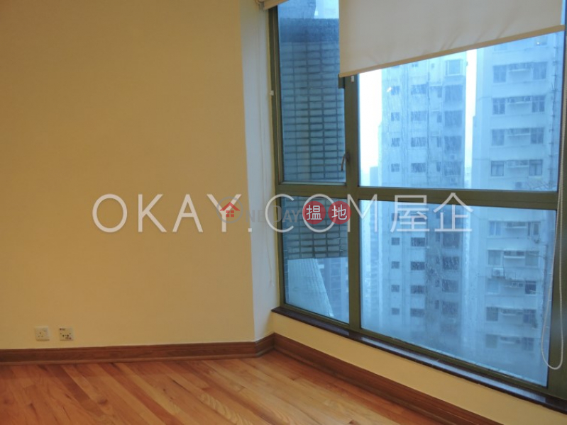 Property Search Hong Kong | OneDay | Residential | Rental Listings | Tasteful 3 bedroom in Mid-levels West | Rental