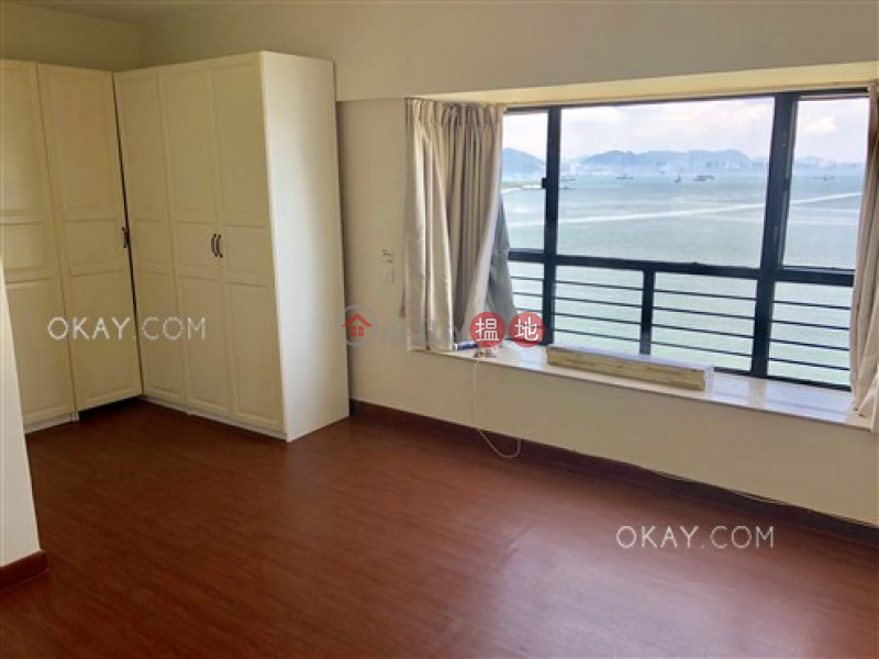 HK$ 22.5M | Discovery Bay, Phase 4 Peninsula Vl Crestmont, 59 Caperidge Drive Lantau Island | Nicely kept 3 bed on high floor with sea views | For Sale